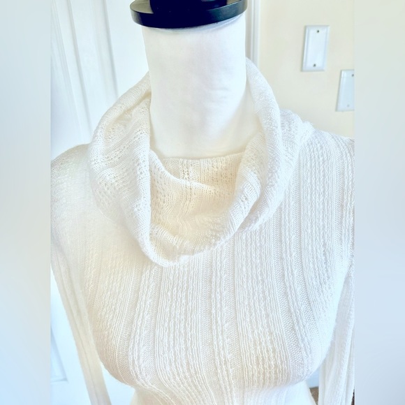 White See Through Knitted Turtleneck - Picture 3 of 5
